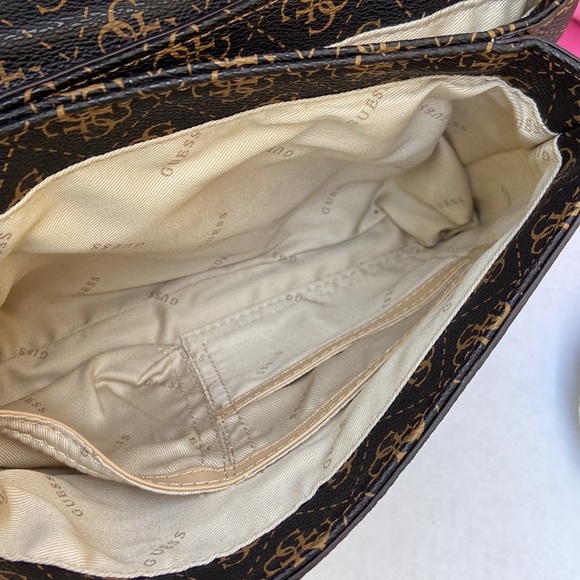 New GUESS Downtown Cool Convertible Crossbody - Picture 9 of 11